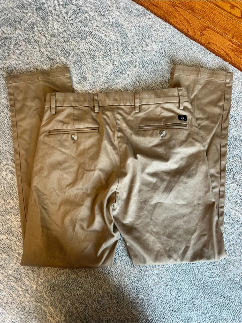 Men's Dockers Khaki Pants - Neutral Tan